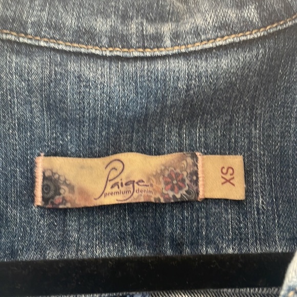 Paige Denim Vest. Excellent Condition. Size XS - Picture 3 of 6